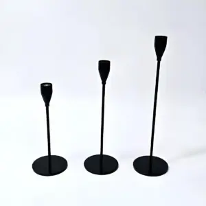 שלשיית פמוטים מתכת שחור מינימליסטי